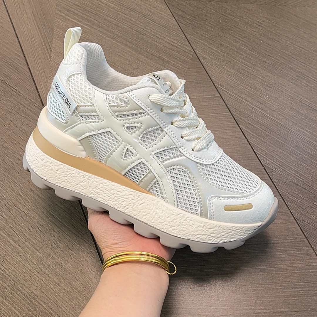 厚底内增高网鞋女透气阿甘鞋2025新款德训鞋运动休闲增高老爹鞋女