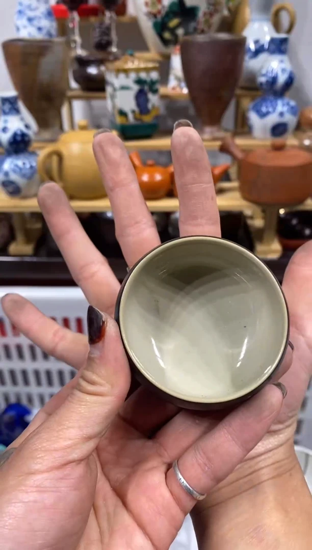 越**旺中古回流 谨慎参拍