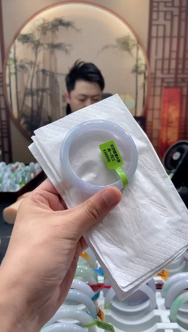 未镶嵌手镯翡翠000051275