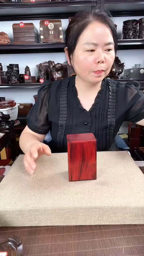 木小号老李红木工艺品