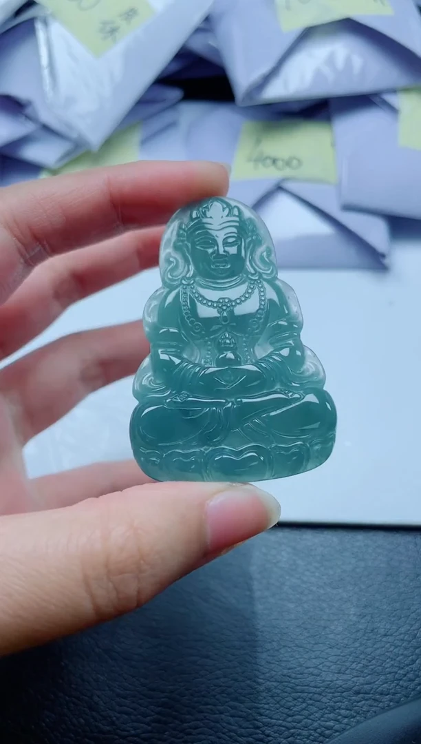 翡翠未镶嵌颈饰 多样性发货一件发货-度母
