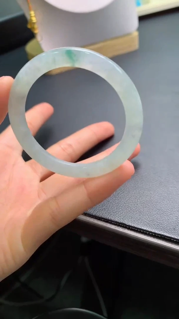 未镶嵌定制翡翠0299234390（41*5.4*6.2）