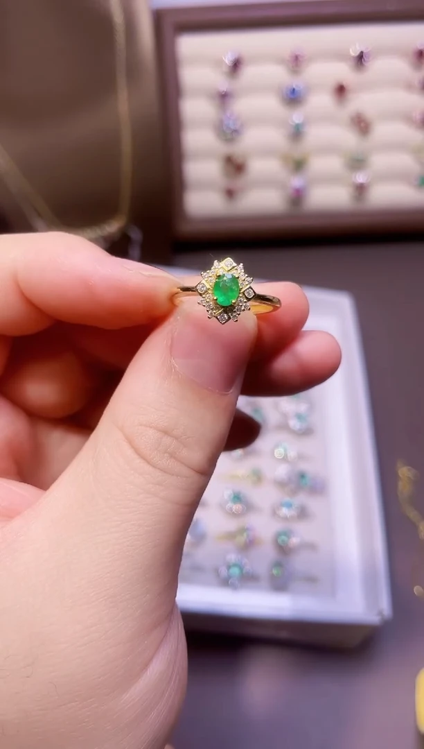 【闪购商品】祖母绿戒指银S925镶嵌一枚