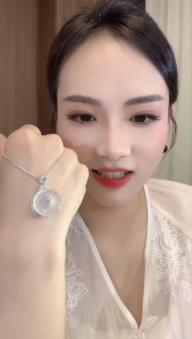 翡翠18K金镶嵌吊坠(不含链)A60