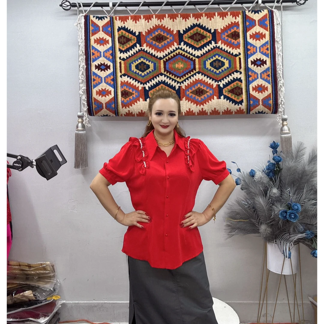 新款两边带钻衬衫 显瘦 衬衣 时尚