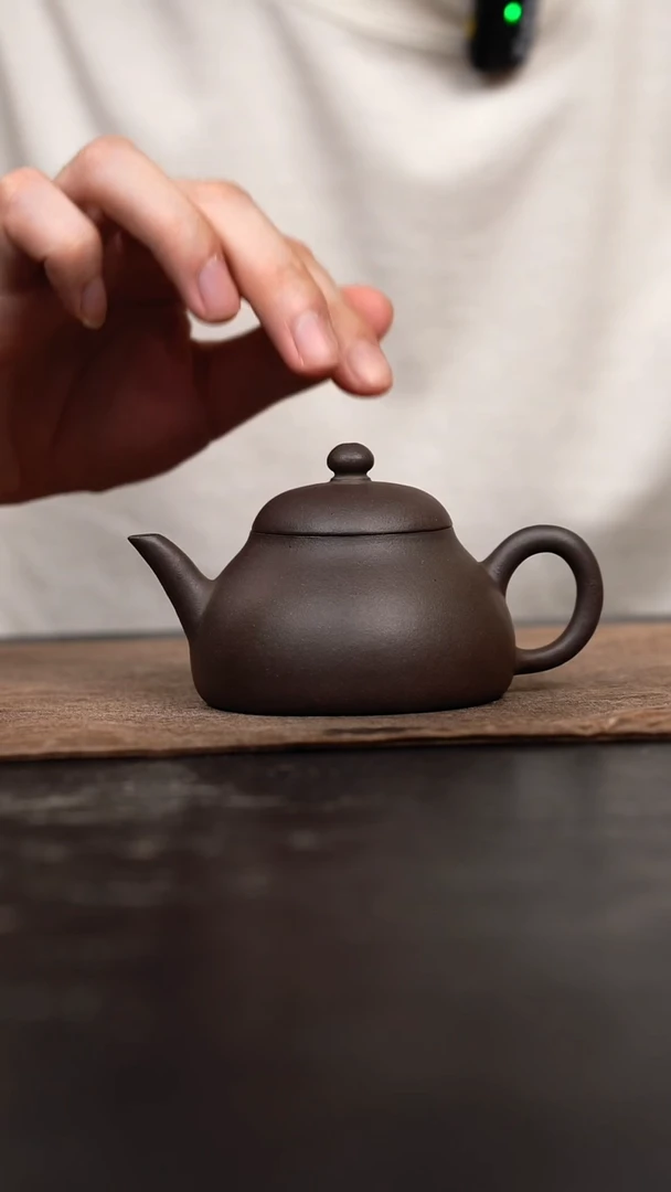 茶壶紫砂原矿手工壶105CC