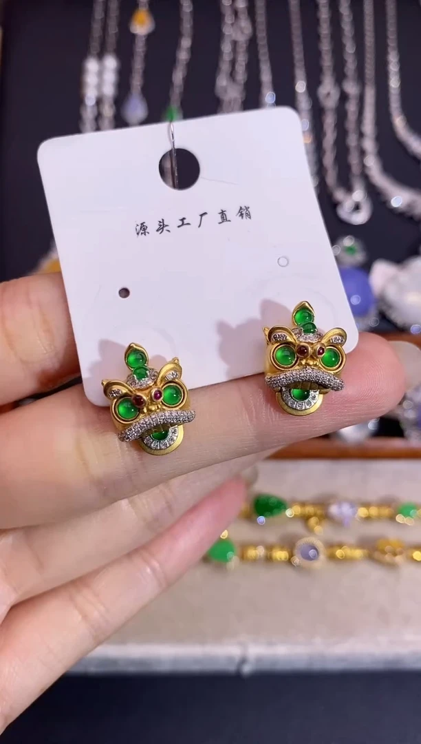 未镶嵌翡翠耳饰耳饰