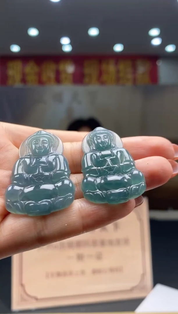 【闪购商品】定制翡翠未镶嵌多样性发货【只发一件】*q2配金扣