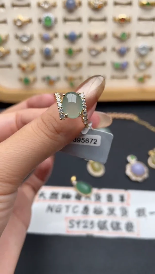 翡翠戒指银S925镶嵌一物一证一礼盒