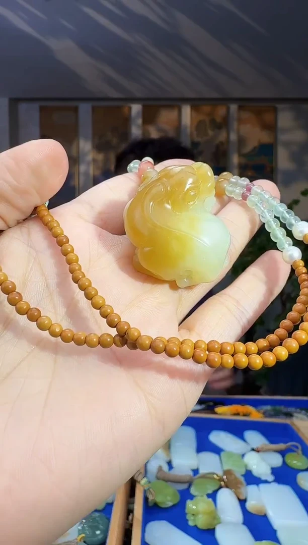 未镶嵌和田玉挂件拍一发一