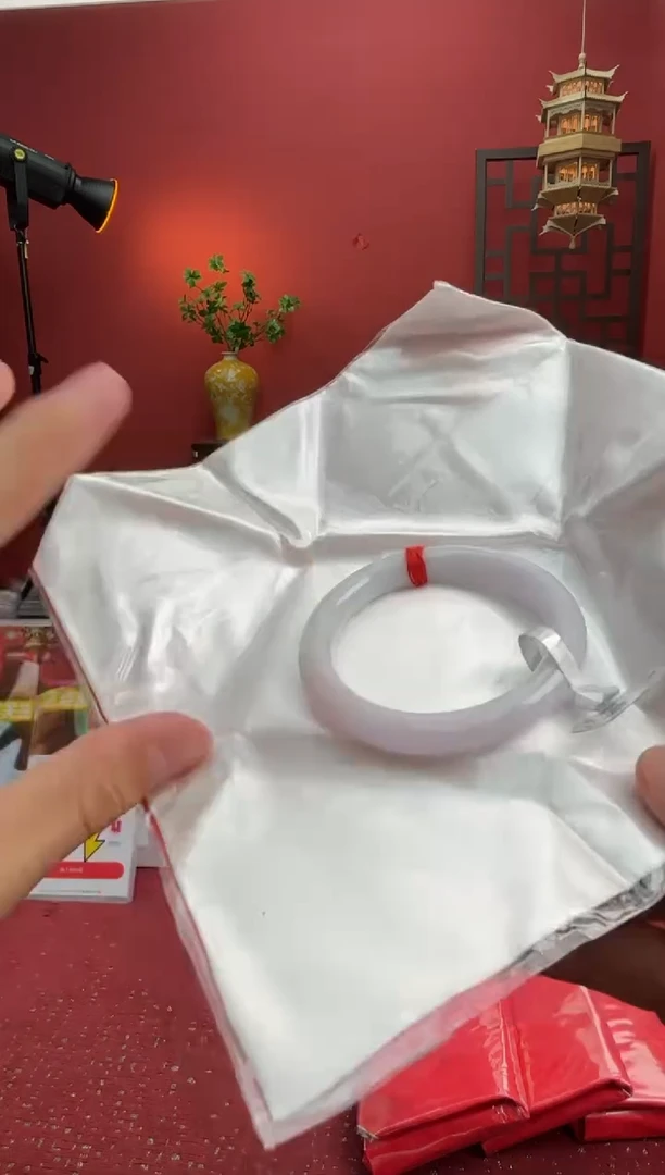 未镶嵌手镯（圆镯）翡翠翡翠手镯8