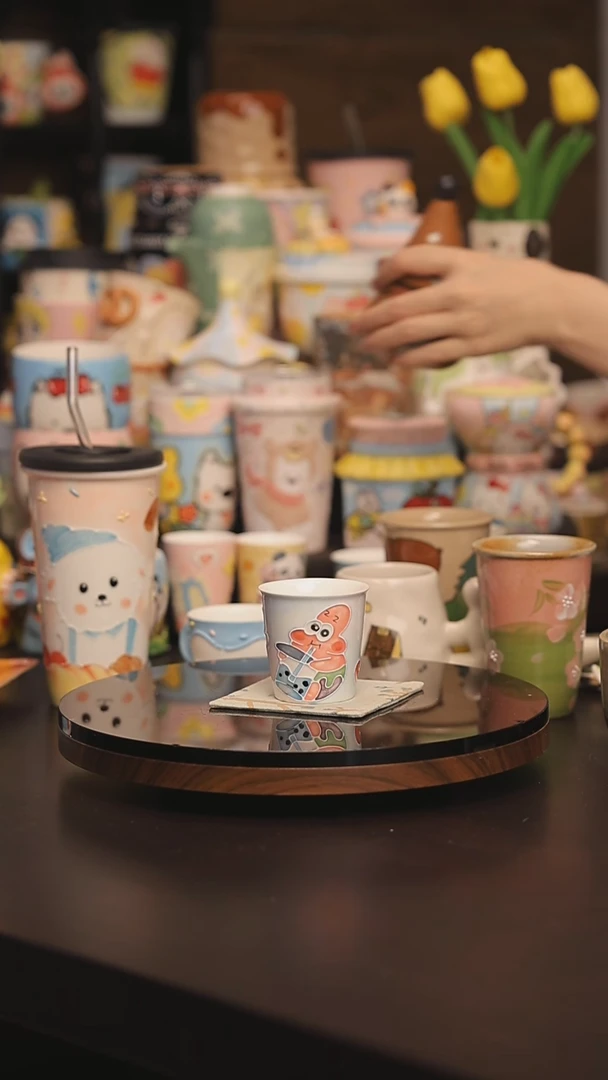 景德镇釉下彩绘设计师款式陶瓷