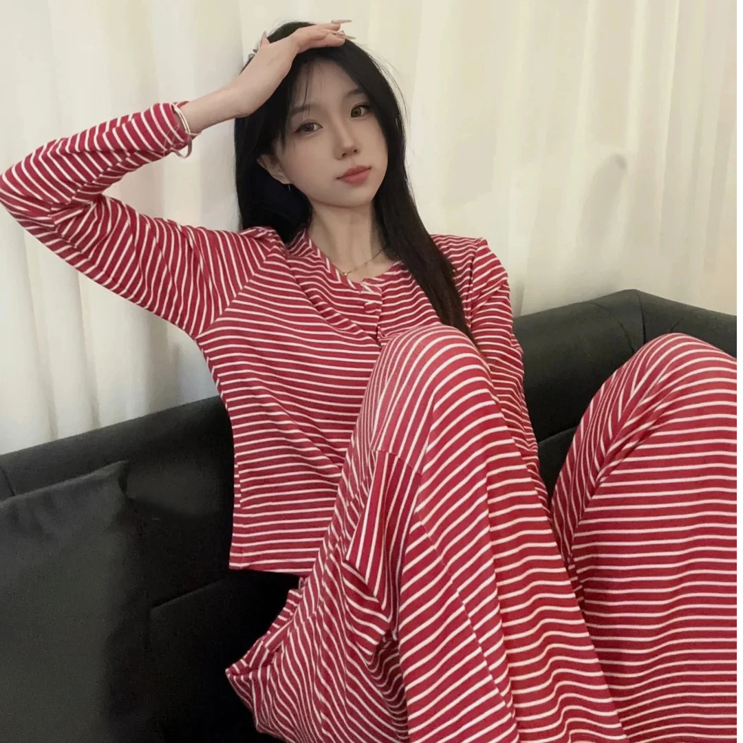 圆领撞色条纹长袖睡衣女春秋款2025新款修身显瘦舒适家居服套装