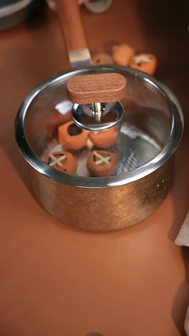 1金色金色金色 纯钛锅 金色金色金色