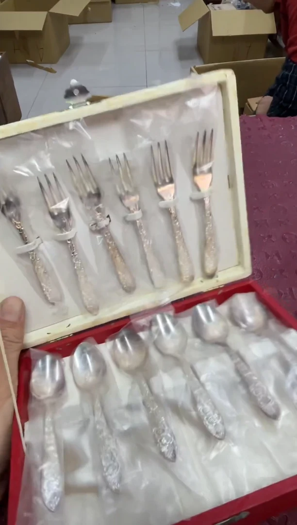 不锈钢材质不详 默认微瑕，no退no换，介意勿拍