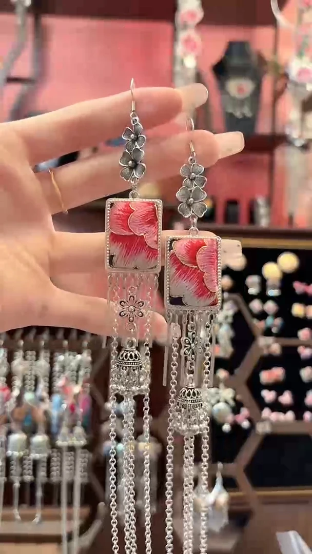 织绣 云织谣民族风精美饰品  189