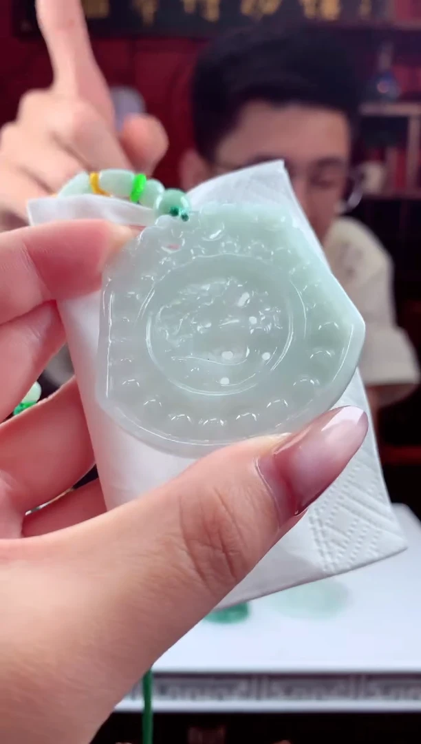 翡翠未镶嵌颈饰天然翡翠（拍一发一）