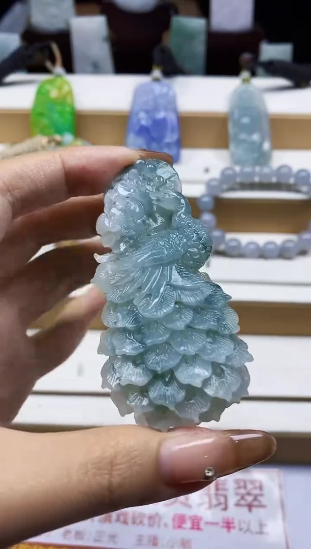 颈饰未镶嵌翡翠翡翠A货