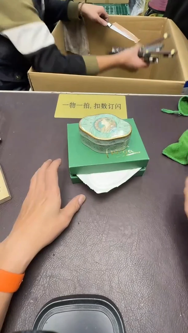 手工艺品琉璃宁*爱519