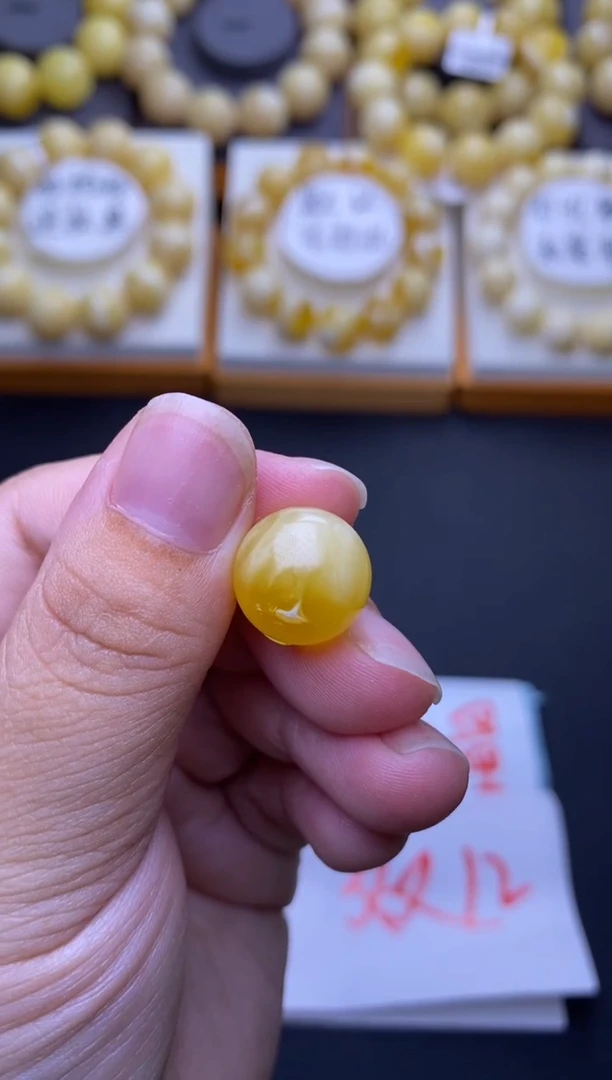裸石琥珀未镶嵌大小姐珠宝严选7