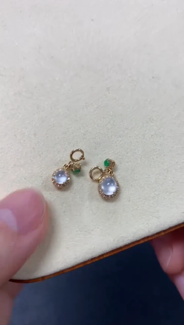 【闪购商品】翡翠吊坠(不含链)18K金镶嵌980（多样性发其一）