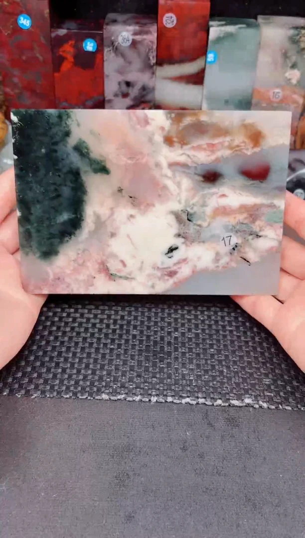 玉桂林鸡血创意摆件装饰 编号：17