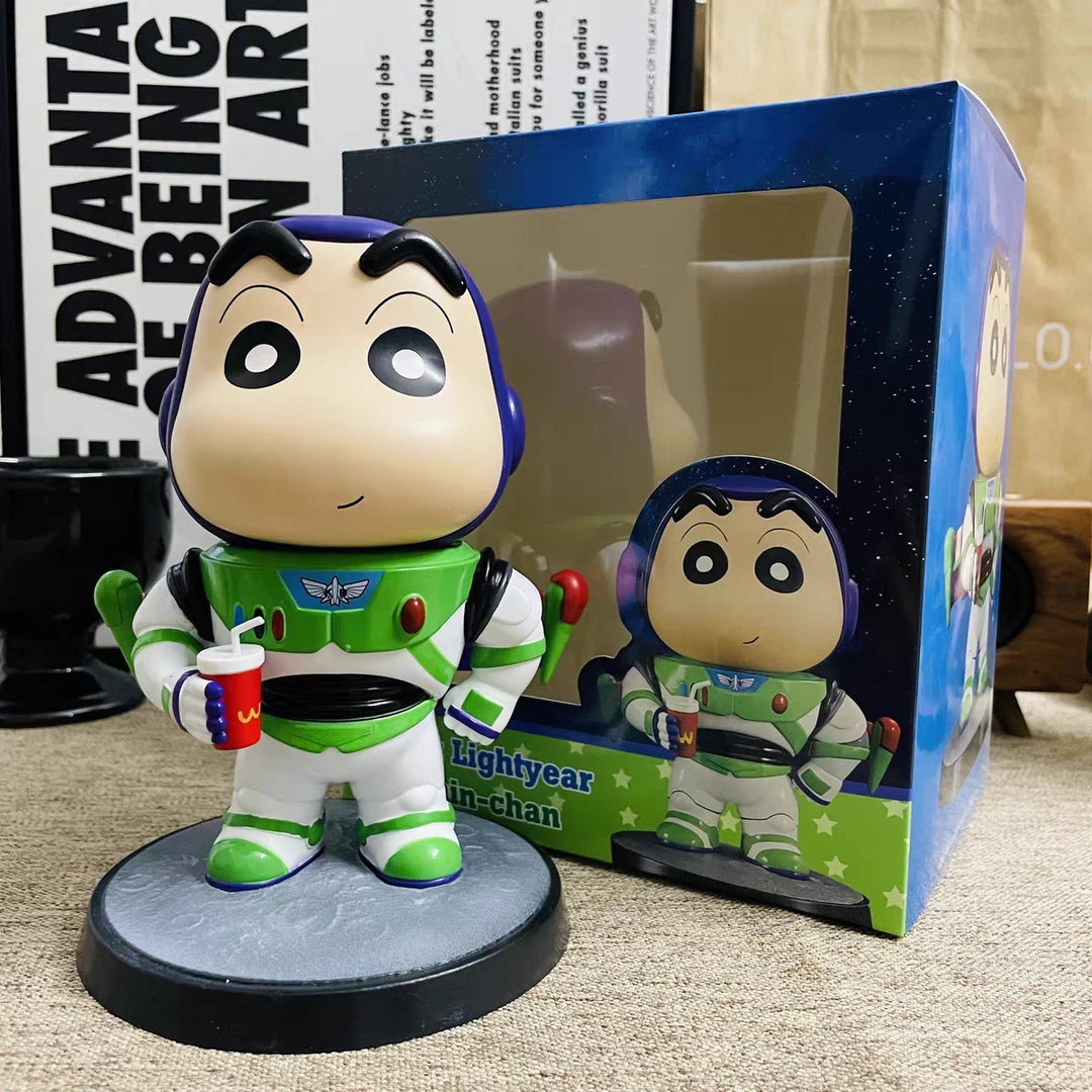 巴斯光年蜡笔小新装饰品摆件二次元创意Q版可爱桌面手办玩具礼物