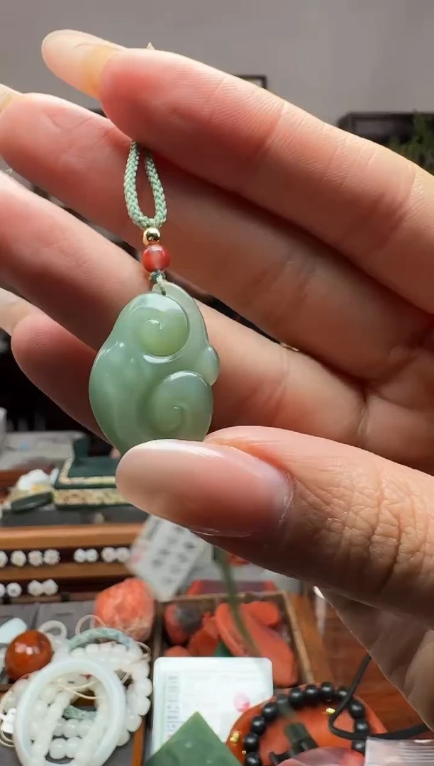 未镶嵌和田玉挂件p1461-如意