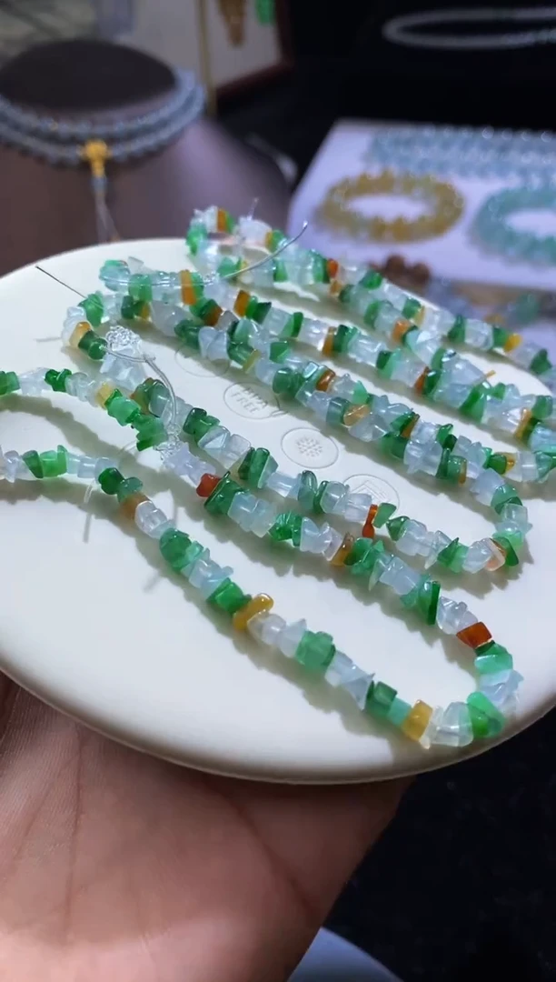 未镶嵌定制翡翠手串毛货抛光多样性发货