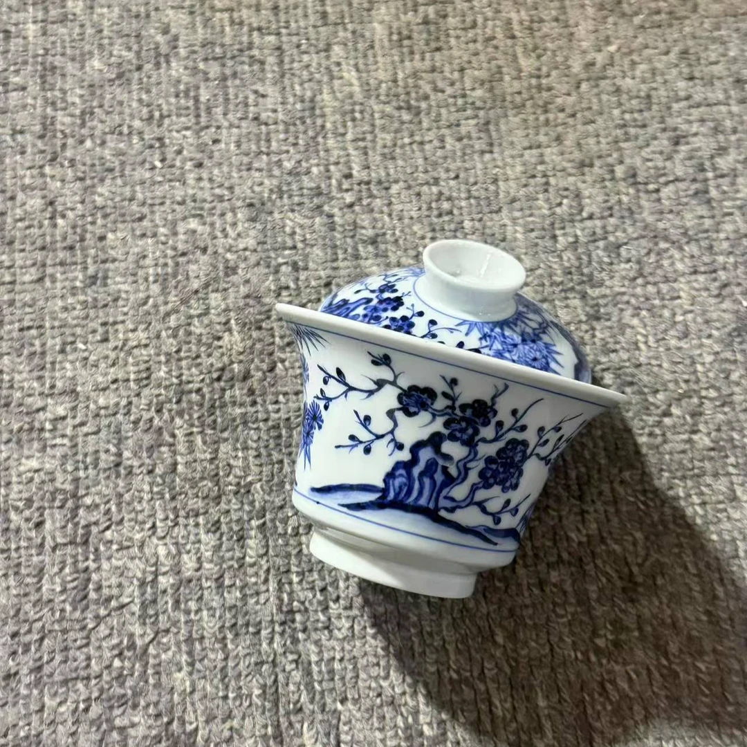 有瑕疵松竹梅马蹄盖碗