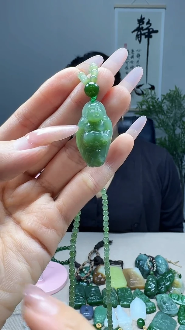 未镶嵌和田玉挂件1