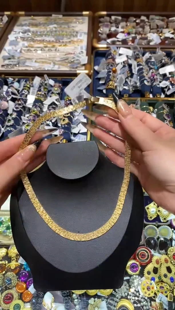 纯铜合金琉璃楚楚珠宝中古甄选不退换