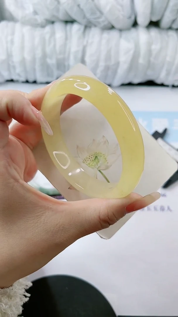 【闪购商品】石英质玉手镯未镶嵌多样性发货S300-62