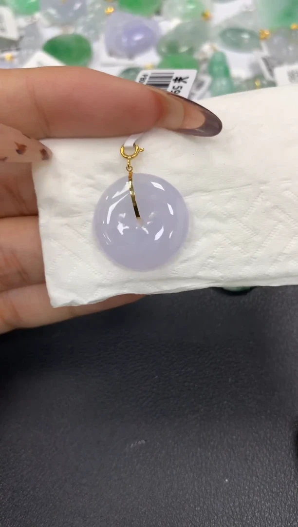 颈饰18K金镶嵌翡翠a货假一赔三支持复检百元上9元证书费自理