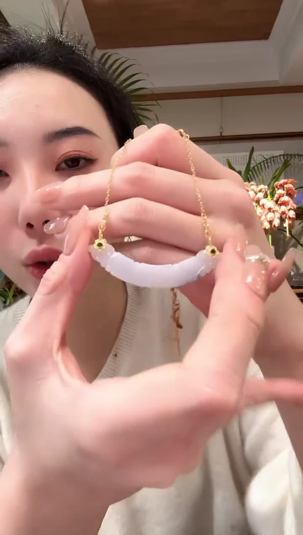 【闪购商品】翡翠颈饰未镶嵌国风