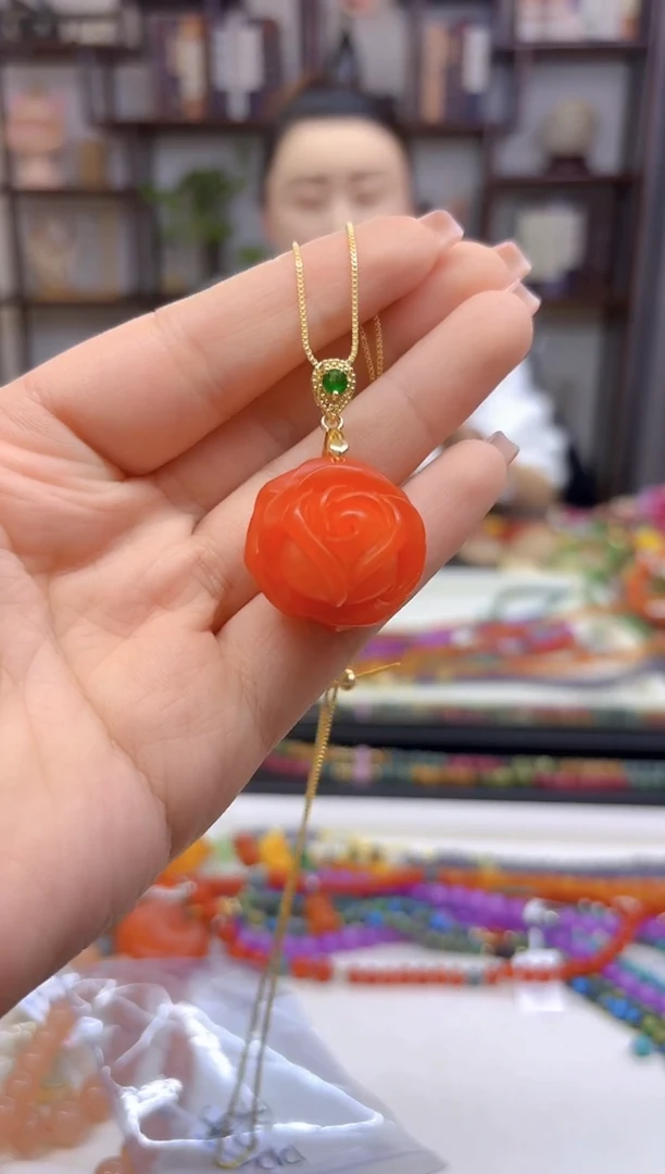 【闪购商品】蜜蜡吊坠(赠链)银S925镀金镶嵌D12