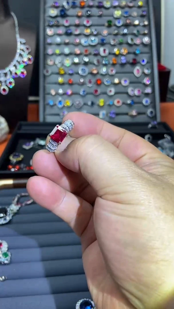 1红宝石（处理）戒指B12.20-51