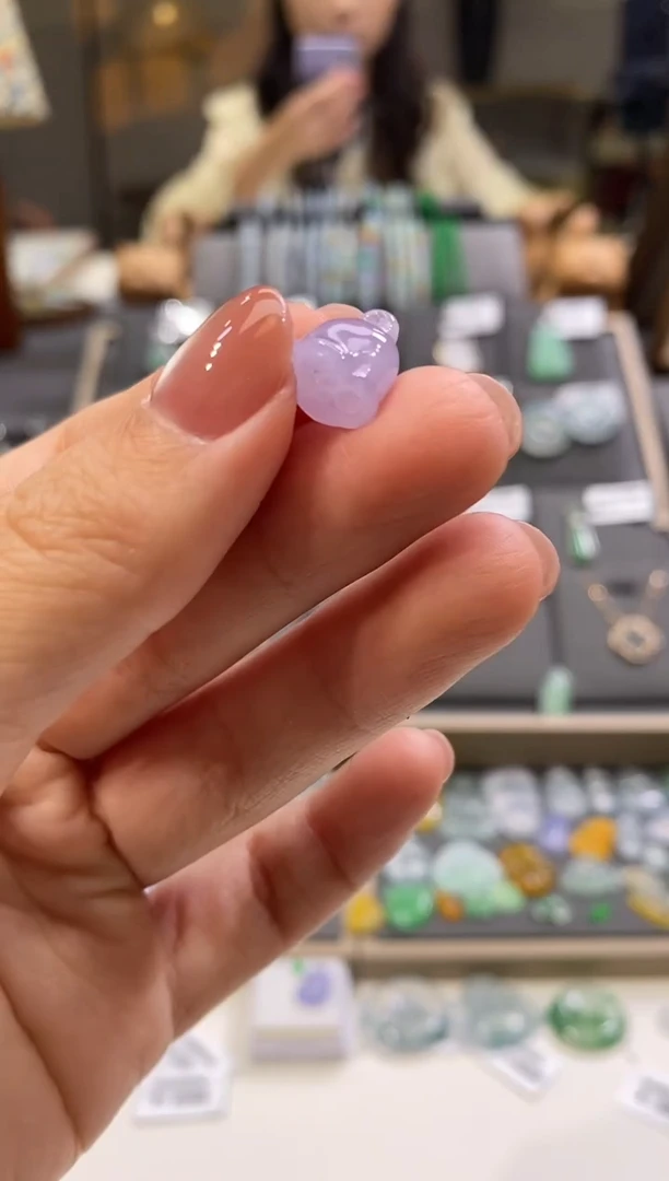 颈饰未镶嵌翡翠莲蓬