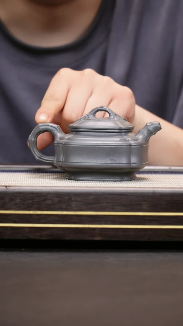 茶壶紫砂天青泥  四方隐角竹鼓