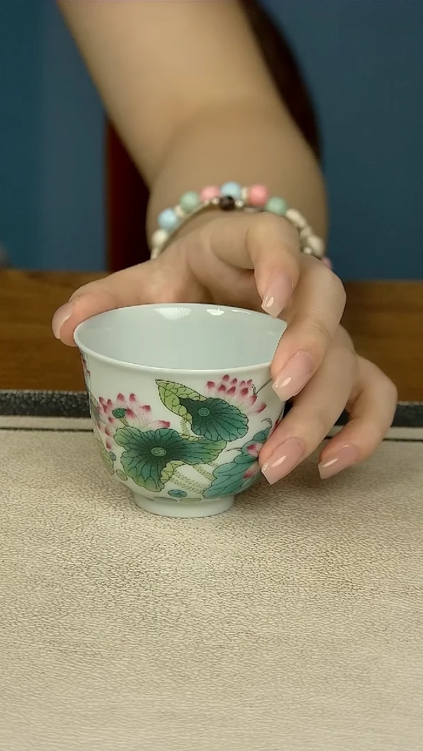 荷花花神杯