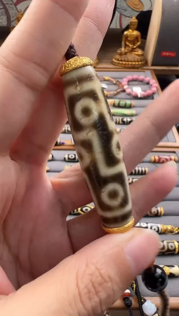 【闪购商品】玛瑙吊坠18K金镶嵌吊坠