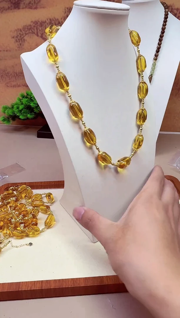 14K金镶嵌颈饰水晶A827