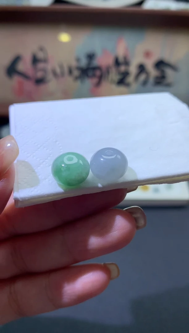 定制翡翠未镶嵌卡10+