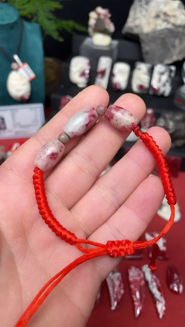 天然辰砂桶珠手串三颗装