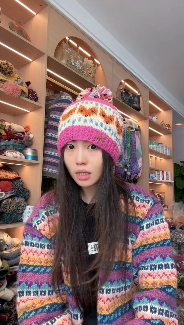 羊毛白粉狐狸单球帽