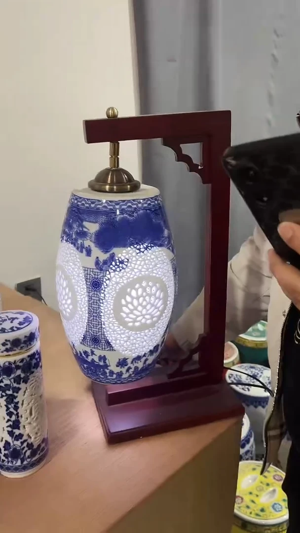 【闪购商品】大青花灯