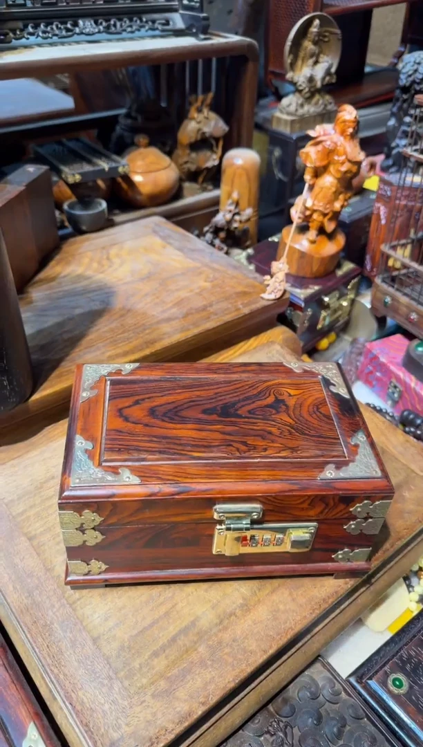 木碗珠脖挂和2.0单圈手串带盒子