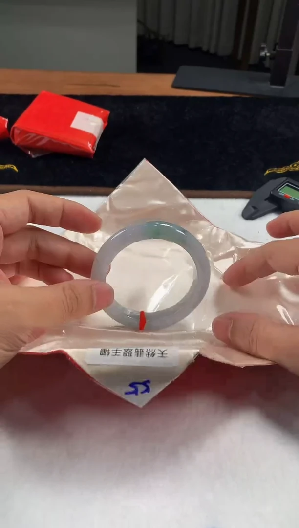 未镶嵌定制翡翠5068毛货不退不换 54-55