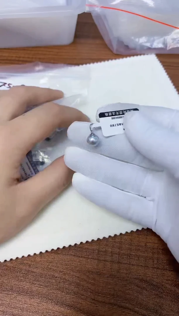 【闪购商品】海水珍珠饰品18K金镶嵌7-8真多麻色瓜子扣