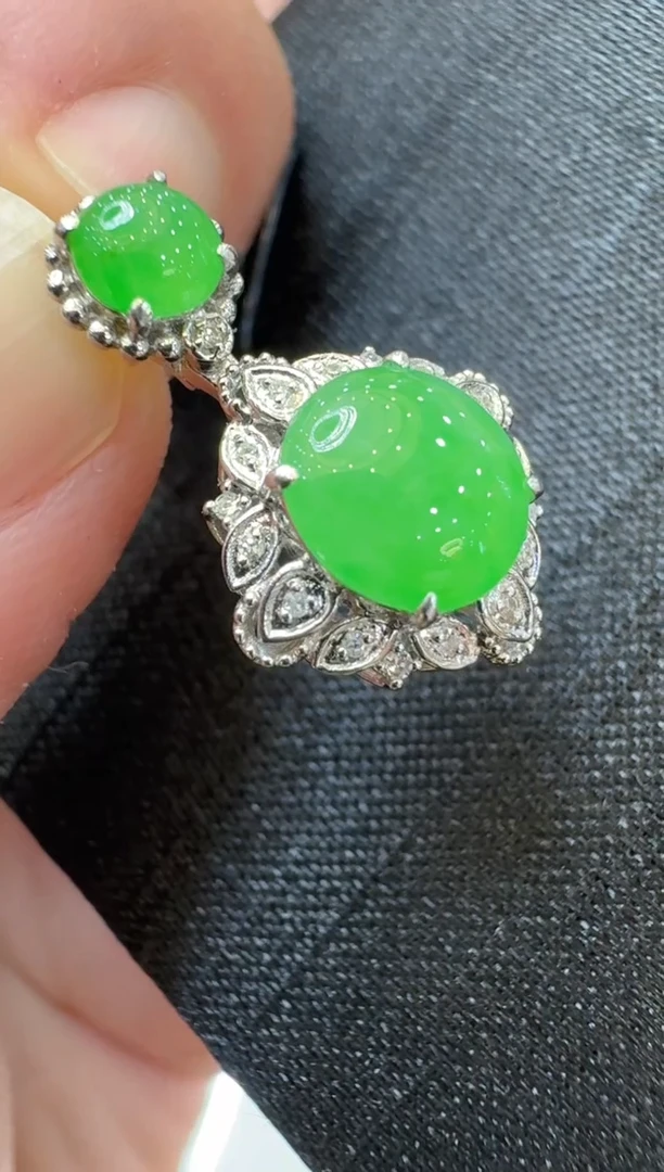 【闪购商品】翡翠吊坠(不含链)18K金镶嵌多样性团购发一件